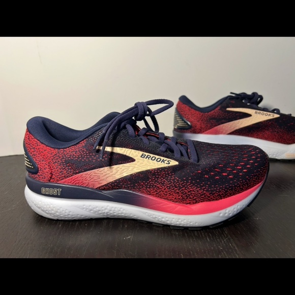 NWOB Brooks Ghost 16 Running Shoes Peacoat/Raspberry/Apricot Womans Size 7.5 - Picture 1 of 16